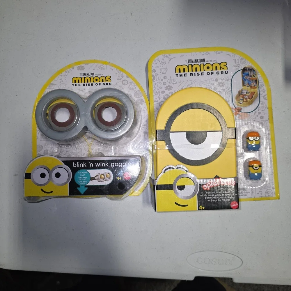 Minions The Rise of Gru Blink n Wink Goggles and Splat ems‎ Construction Playset